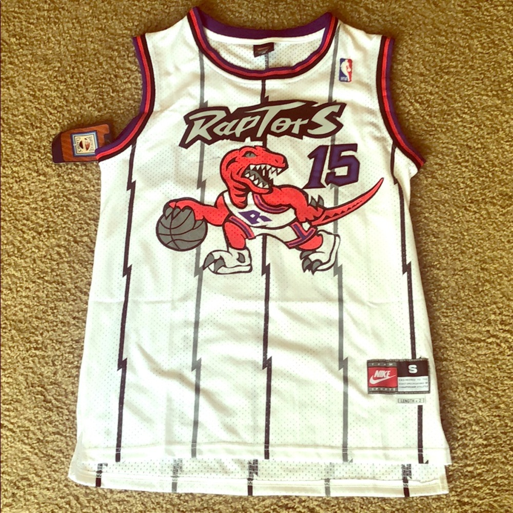Men’s Small Vince Carter jersey